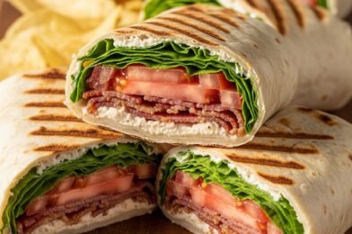 Grilled BLT Wraps: Easy 10-Minute Lunch for Work or On-the-Go 🥓🌯